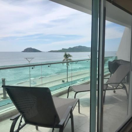 Hermoso Y Moderno Departamento Frente Al Malecon Con Preciosa Vista Al Mar Mazatlan Luaran gambar